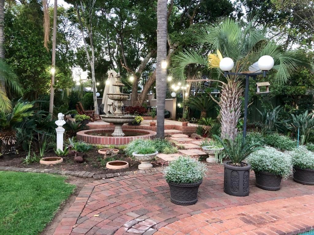 Forty 4 On Hoog Polokwane Exterior photo